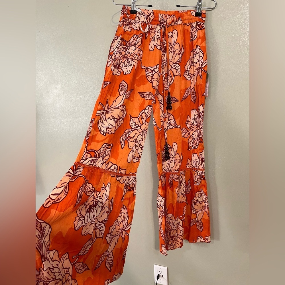 True Destination Resort Wear Rayon Tired Floral Orange Women's Pants XS NWT